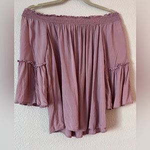 Off the shoulder loose blouse